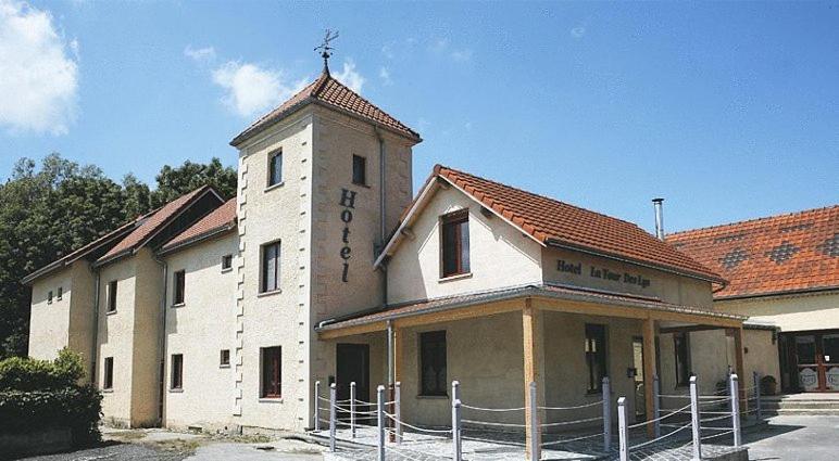 Hotel La Tour Des Lys Maubeuge Zewnętrze zdjęcie